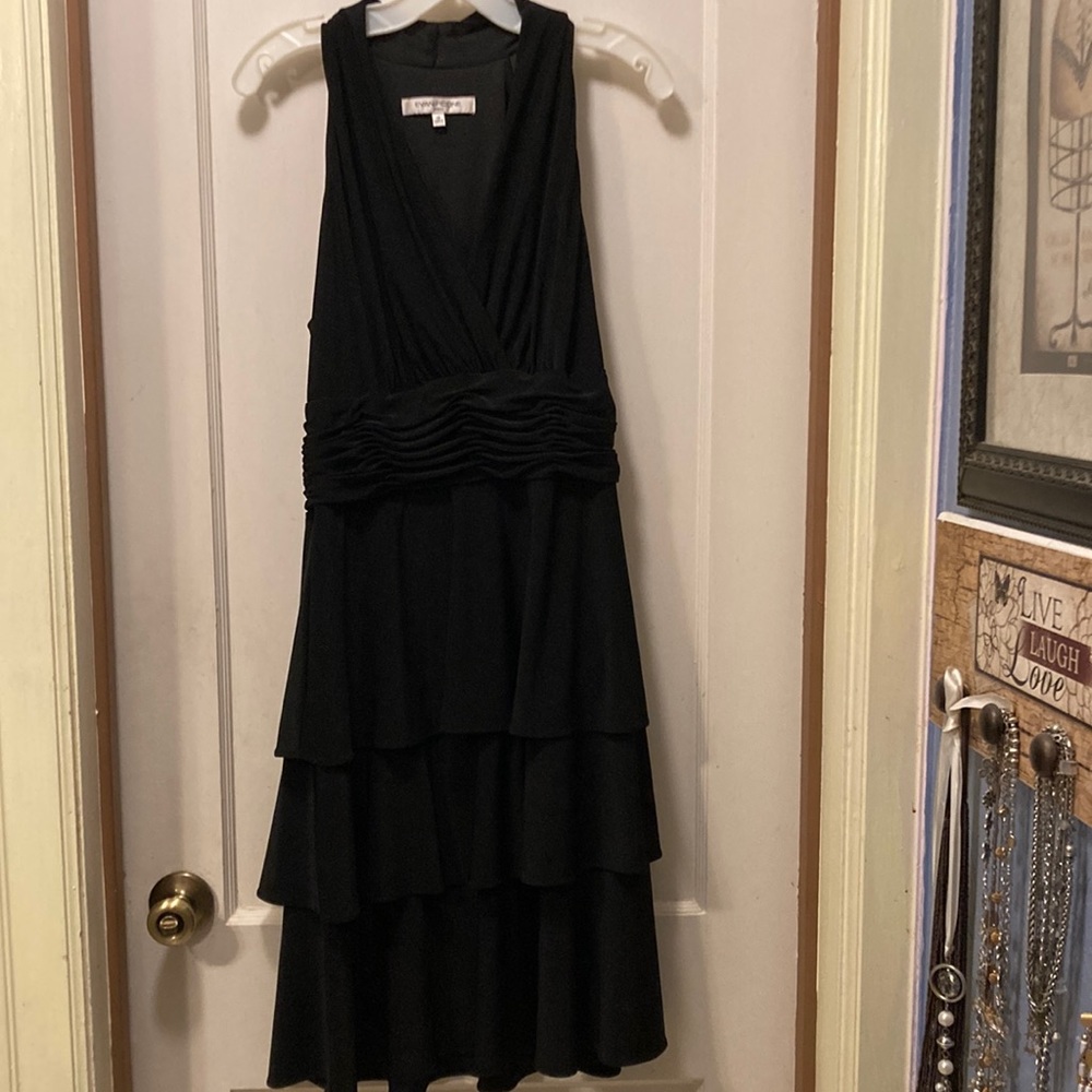 Little Mid black dress